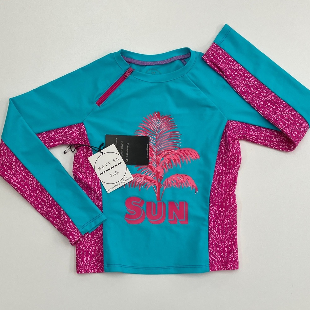 Mott 50 Rashguard Top (size 3T)